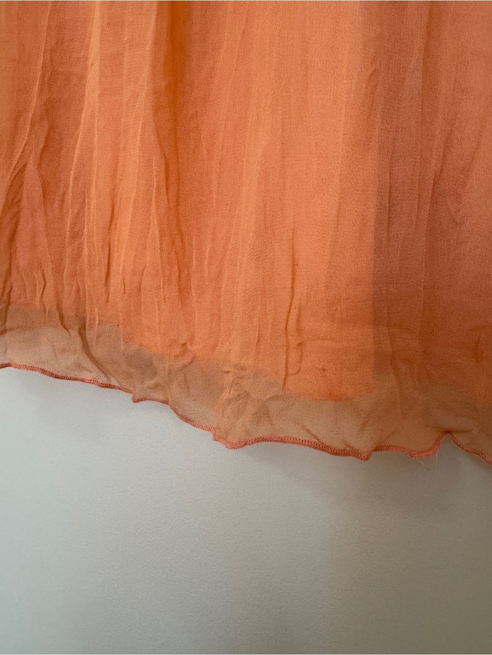Vintage Forever 21 Peach V-Neck Pleated Silk Tank - Picture 4 of 7